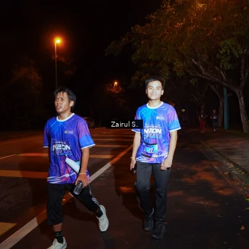 Runner Photo 1705247