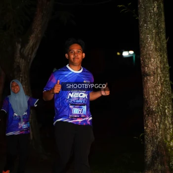 Runner Photo 1705312