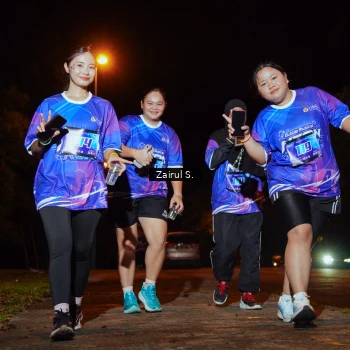 Runner Photo 1705360