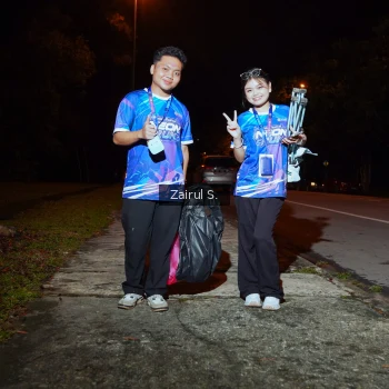 Runner Photo 1705380