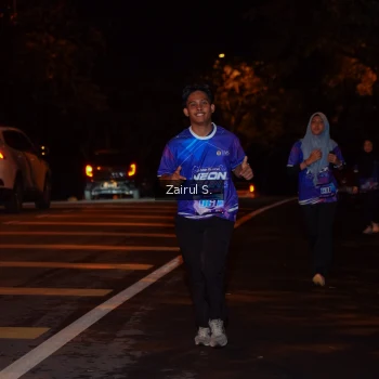 Runner Photo 1705395