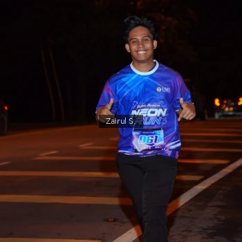 Runner Photo 1705396