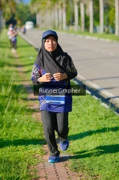 Runner Photo 1705534