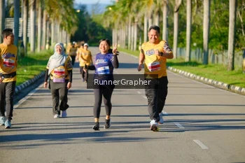 Runner Photo 1705674