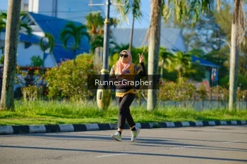 Runner Photo 1705807