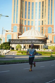 Runner Photo 1705987
