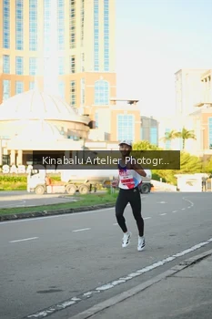 Runner Photo 1705990