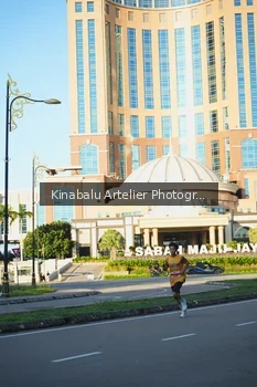 Runner Photo 1706000