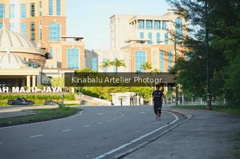Runner Photo 1706012