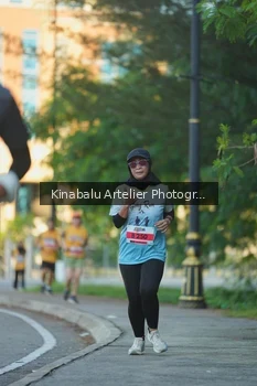 Runner Photo 1706045