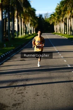 Runner Photo 1706052