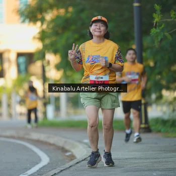 Runner Photo 1706056