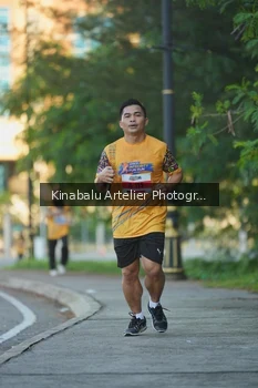 Runner Photo 1706066