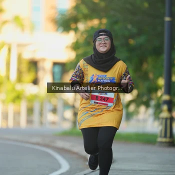 Runner Photo 1706095