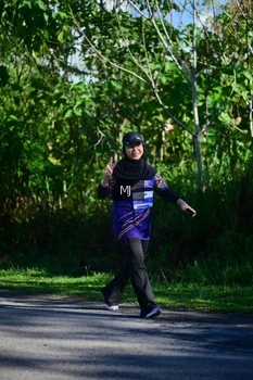Runner Photo 1706159