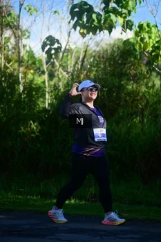 Runner Photo 1706162