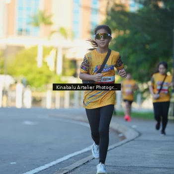 Runner Photo 1706177