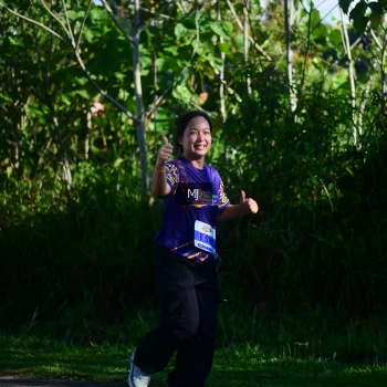 Runner Photo 1706229