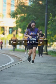 Runner Photo 1706236