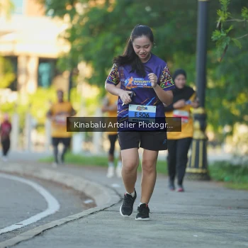 Runner Photo 1706238