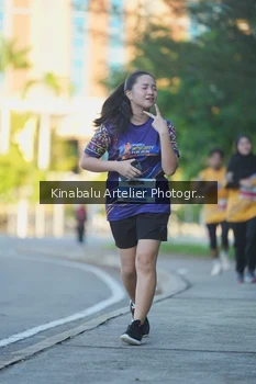 Runner Photo 1706245