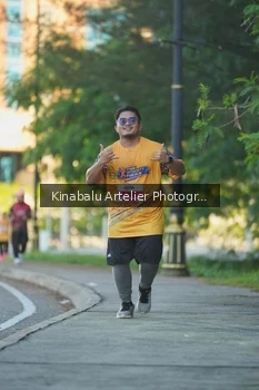 Runner Photo 1706273