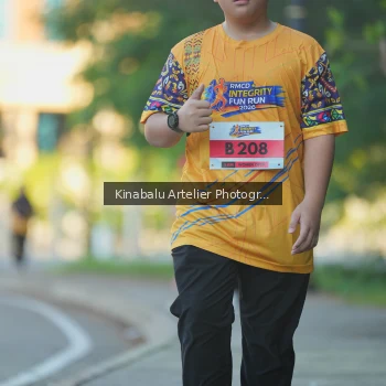 Runner Photo 1706304