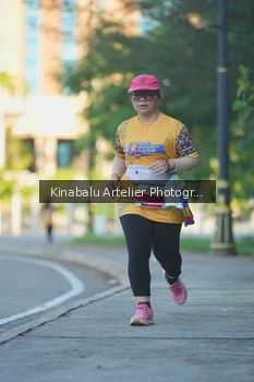 Runner Photo 1706312