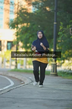 Runner Photo 1706313
