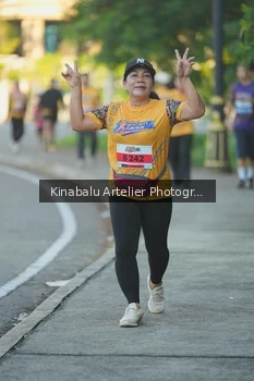 Runner Photo 1706360