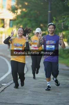 Runner Photo 1706368