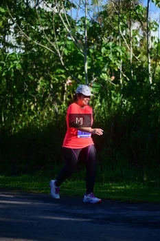 Runner Photo 1706379