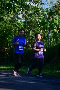 Runner Photo 1706413