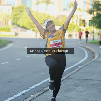 Runner Photo 1706429