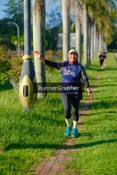 Runner Photo 1706436