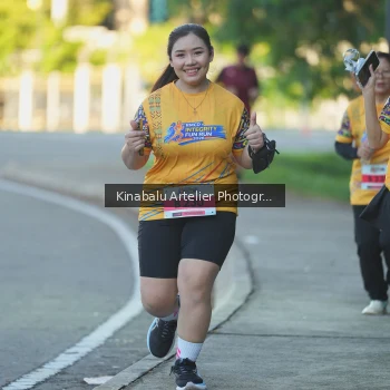 Runner Photo 1706443