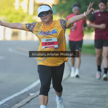 Runner Photo 1706469