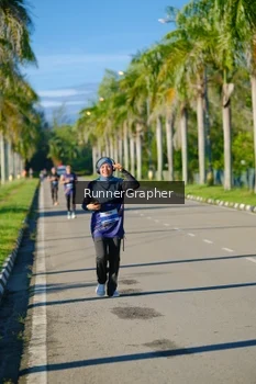 Runner Photo 1706569