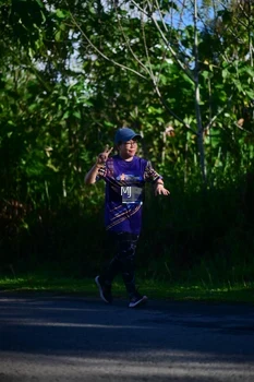 Runner Photo 1706735