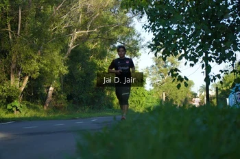 Runner Photo 1706905