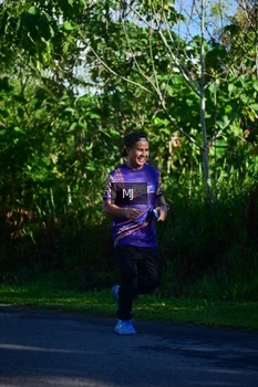 Runner Photo 1706979