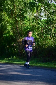 Runner Photo 1707034