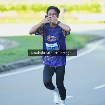 Runner Photo 1707139