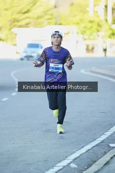 Runner Photo 1707290