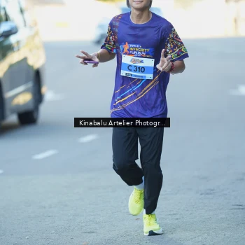 Runner Photo 1707301