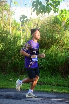 Runner Photo 1707516