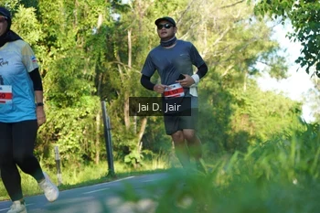 Runner Photo 1707583
