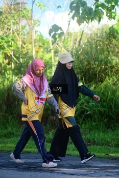 Runner Photo 1707594