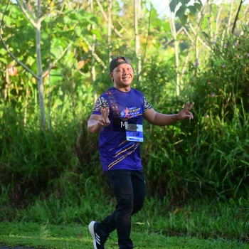 Runner Photo 1707624