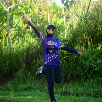 Runner Photo 1707656